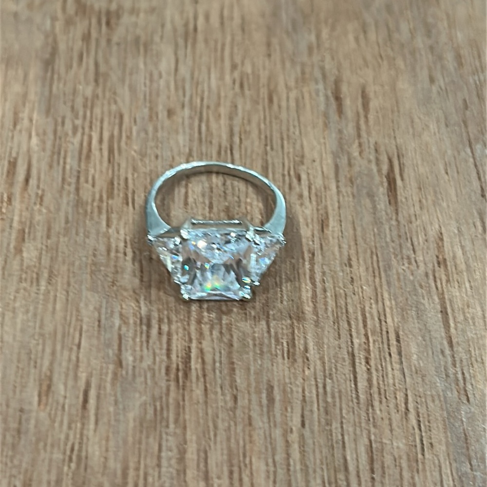 Statement-Making Rings Designer Style Ring - image 1